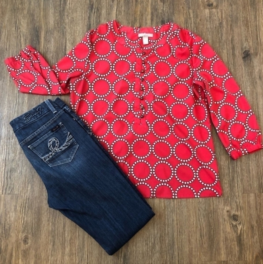 Banana Republic Soft Red Dot Ring Top Women's XS Henley Blouse Lightweight EUC